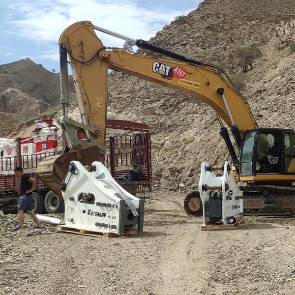 Customized Side Type Hydraulic Breaker Wear Resistant Hydraulic Crushing Breaker