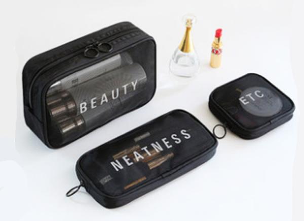 New 2019 small lipstick portable storage bag web hot three-piece carry-on makeup bags