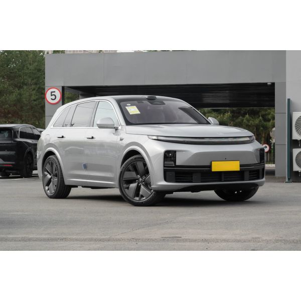 2026 Li Auto L7 Flagship Luxury 5-Seater SUV REEV AWD Dual Motor Air Suspension Fast Charging Smart Cabin L2+ ADAS Family SUV for Global Export