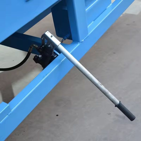 6 8 10 12 15 Tons Mobile Loading Ramp Warehouse Equipment Forklift Container Ramp