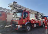 escala dobro do pulverizador do táxi 60m da fileira do carro de bombeiros de escada aérea de peso líquido do chassi 5818Kg