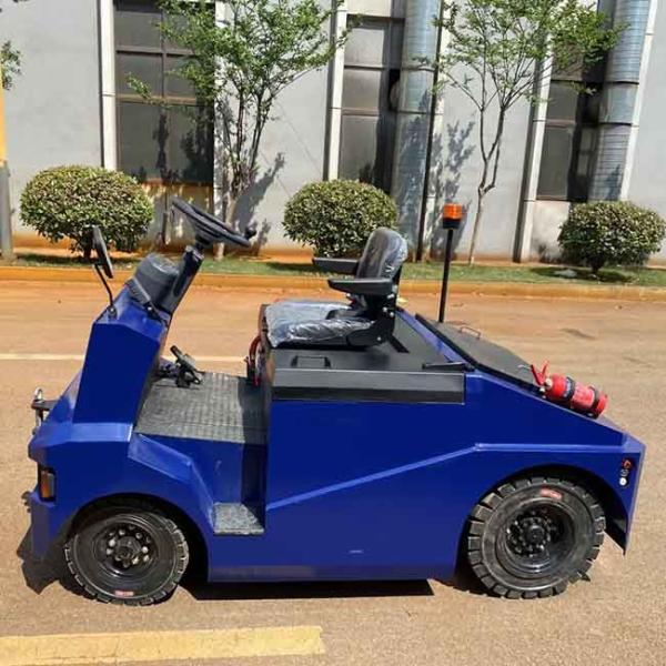 QDD120/150 Seated Electric Tow Tractor Traction weight:12000/15000KG