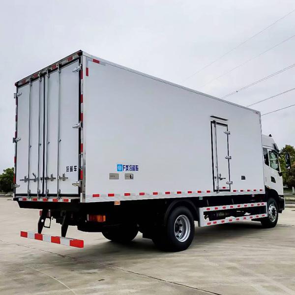 Dongfeng Tianjin 6.8m Refrigerated Truck 10ton Capacity Refrigerator Truck for Fresh Vegetable Long-distance Transport