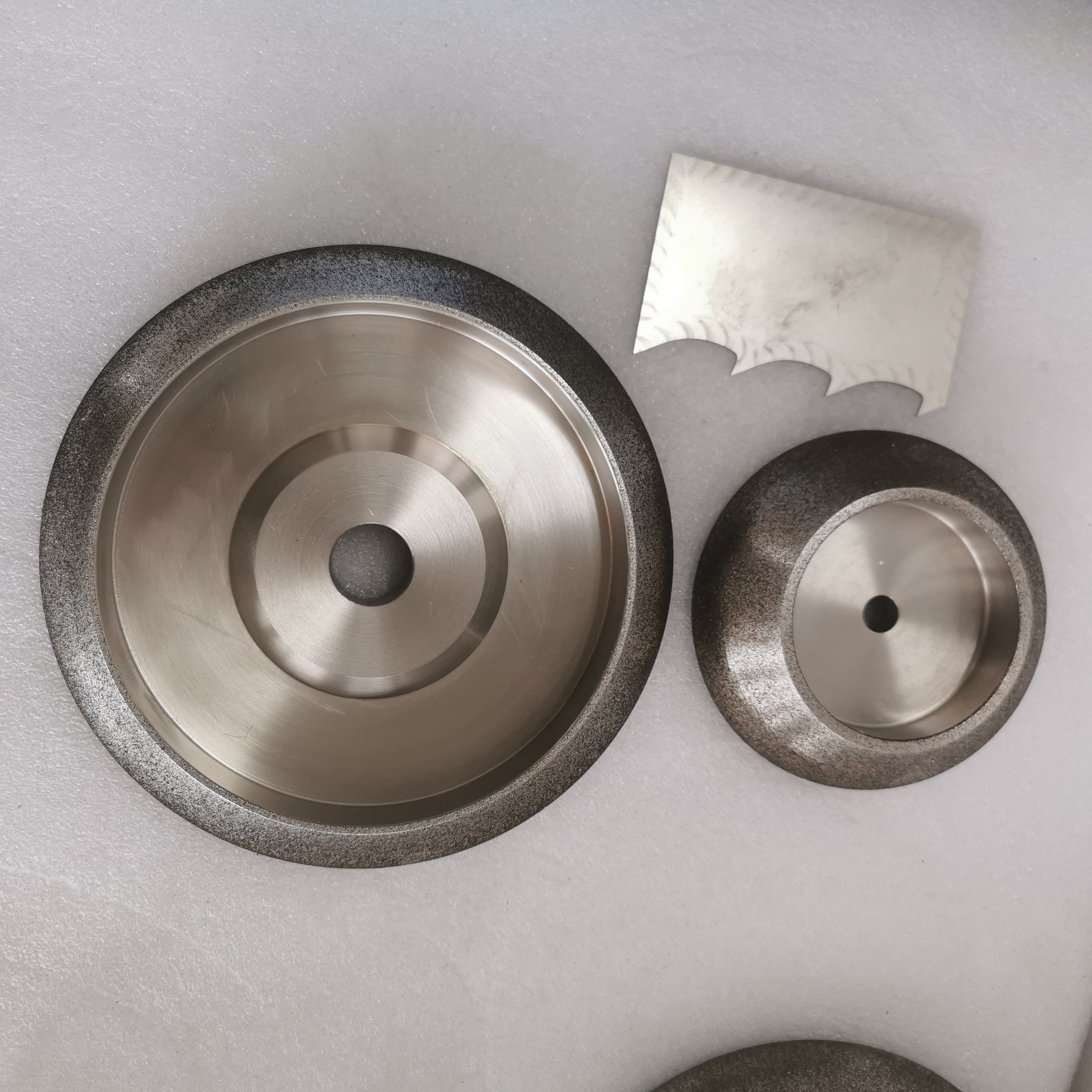 Customizable Electroplated CBN Sharpening Wheel for Woodworking Band Saw Blade Grinding