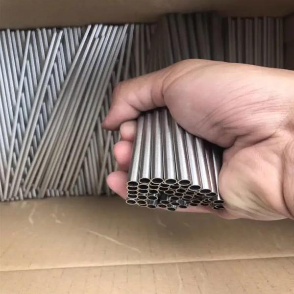 Hot Rolled ASME TP304 Inox Pipe Fast Delivery Customized 201 J2 202 301 304L 321 316 316L 3 Inch Sch40s Stainless Steel