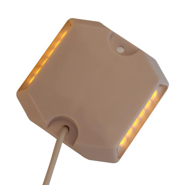 DC12V Plastic Solar LED Road Studs 5000mcd High Intensity Reflective Cast Plastic