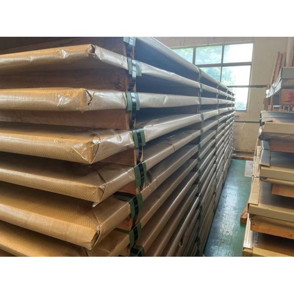 Mirror Embossed Checkered Mirror Stainless Steel Sheet Cold Rolled High Strength Stainless Steel Plate 347 347H