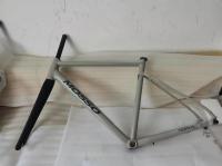 Largo Pneus Stock Gravel Bike Frame 700x45c Lightweight Bicicleta de Praia