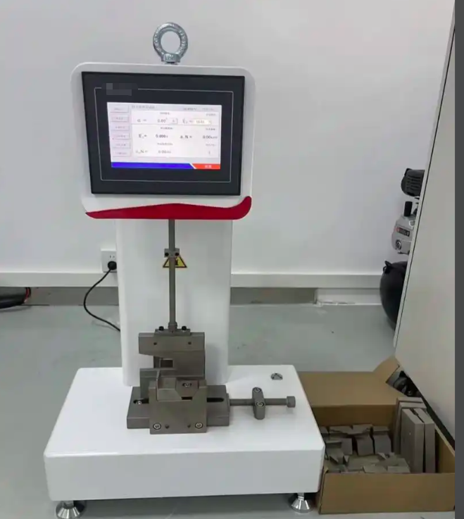 simply supported beam impact testing machine