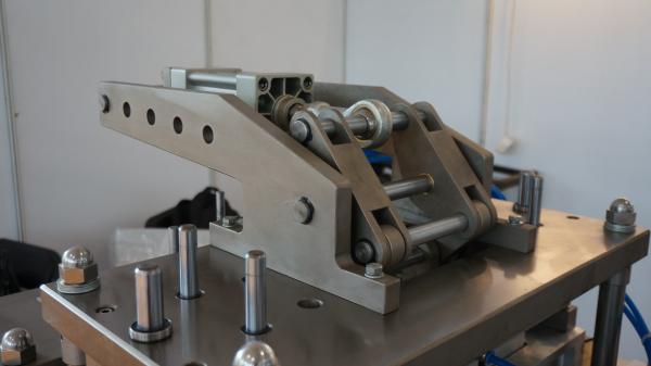 1.5Kw Blister Packing Machine , High Speed Blister Packaging Equipment