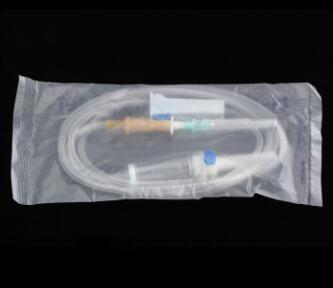 168cm Sterile Disposable Medical Syringe Liquid Glucose Blood Transfusion Iv Set