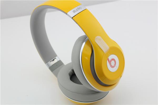 Beats by Dr.Dre Studio 2.0 Wireless Bluetooth Around-the-Ear Headband Headphones Orange   made in china grgheadsets-com.ecer.com