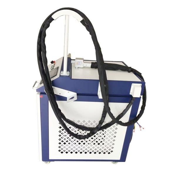 Machine à éliminer la rouille au laser à fibres de 3000W