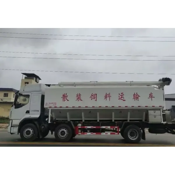 40 Cubic Meter Electric Hydraulic Feed Grain Transport Truck