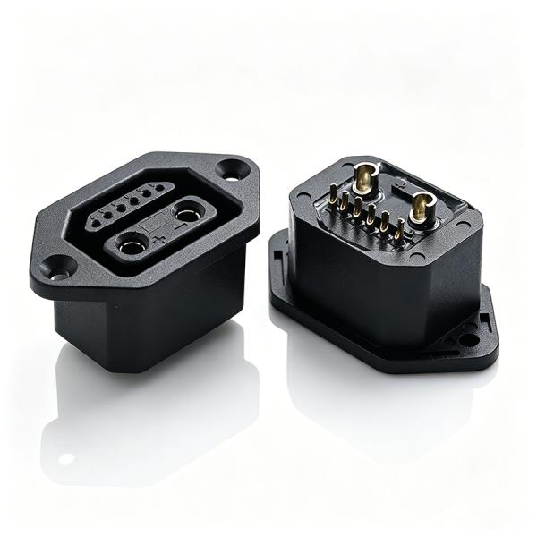 40A AC 2+6 Power Socket Connector 72V 3000 Cycles Industrial