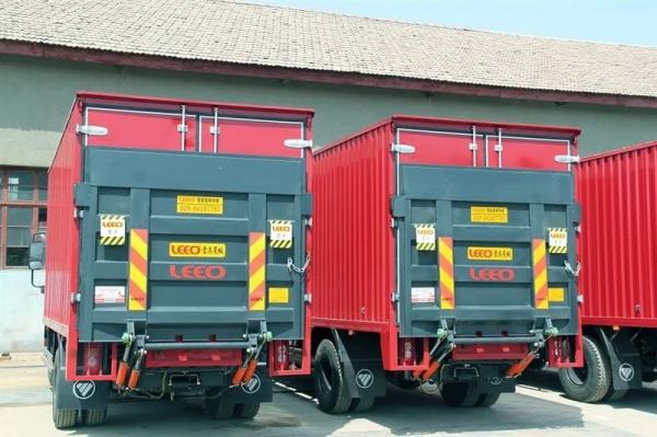 Elevador automático 12 da bagageira do poder do caminhão do modilhão/24V com o cilindro do óleo 8L hidráulico