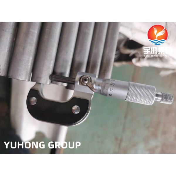 Tubo sin costura de acero inoxidable ASME SA213 TP444 para aplicaciones de intercambiadores de calor