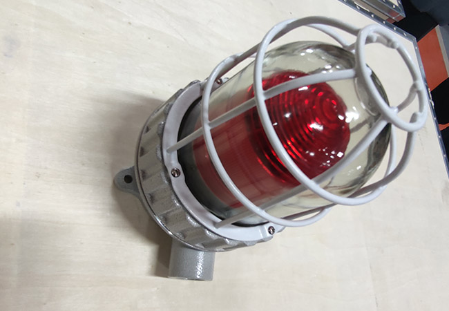 взрывозащищенный сигнал тревоги 180dB освещает на открытом воздухе поворота налево индикатора огня 5-10W слышное крытое