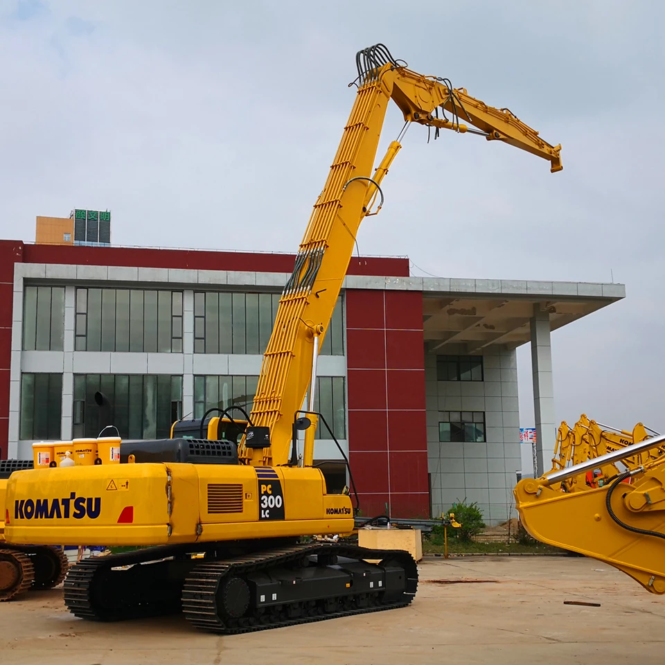 Powerful Demolition Boom With Lubriion Holes Maximum Length 30 Meters
