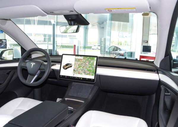 Comfortable Safety High Speed SUV Tesla EV Car Model Y Electric Vehicle Pure New Energy New Car