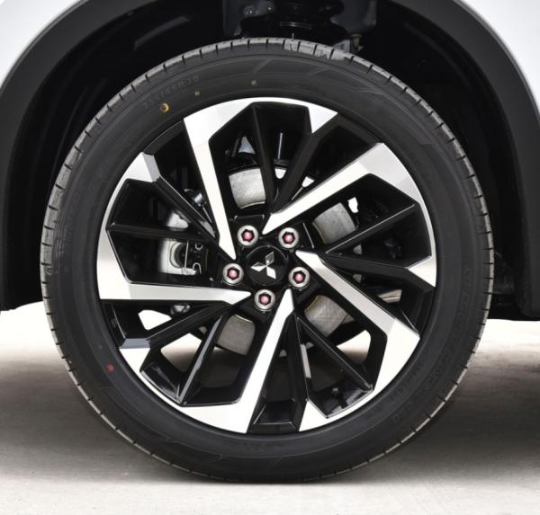 Mitsubishi 2023 Outlander 1.5t cvt two-wheel drive exclusive version 5 seats