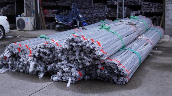 10cr17ni7 Stainless Steel Pipe for Grade 201 301 401