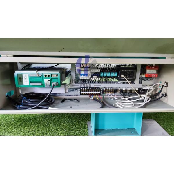 Industrial Grade 980 Model Glazed Tile Roll Forming Machine with 16 Row Molding and Hydraulic Pressure Transmission