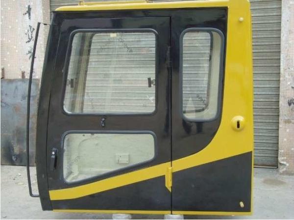 OEM Replacement CAT E336D Excavator Cab/Cabin Operator Cab and Spare Parts Excavator Glass