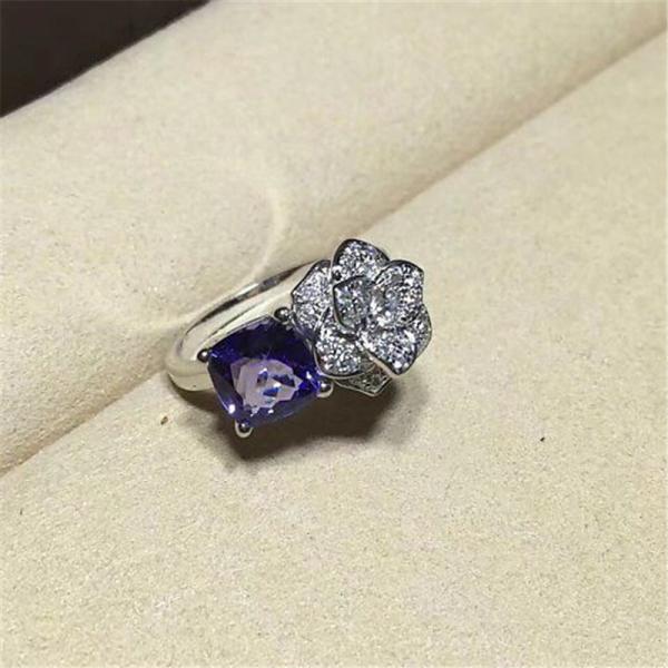Piaget full diamonds tanzanite rose  ring of 18kt gold  with white gold