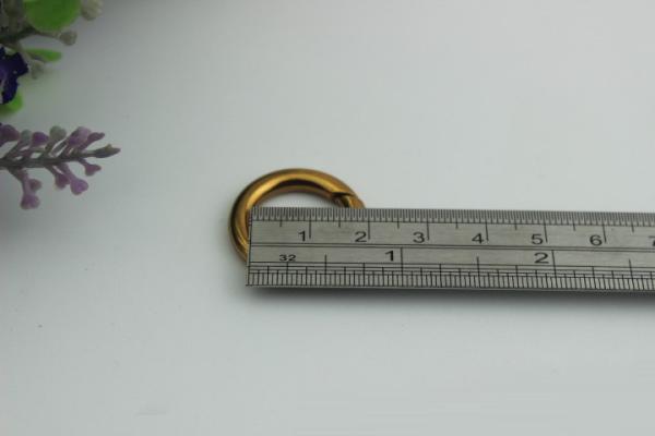 Factory Outlets Handbag Hardware Metal Spring O Ring Buckle Key chain In Gold For Bags