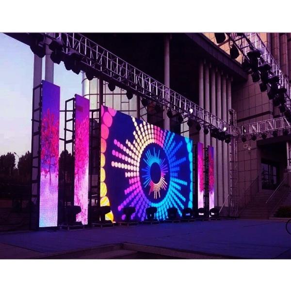 Yuyi 500*500mm P2.6 P2.9 P3.91 P4.8 Affichage LED de location pour l'église Panneau LED intérieur/extérieur