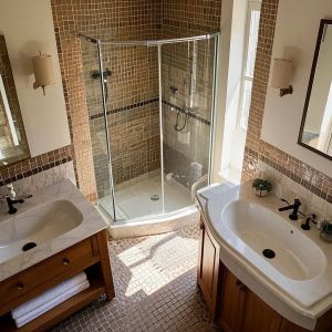 Customized Shower Room Glass Application Durable Tempered Glass Float Glass