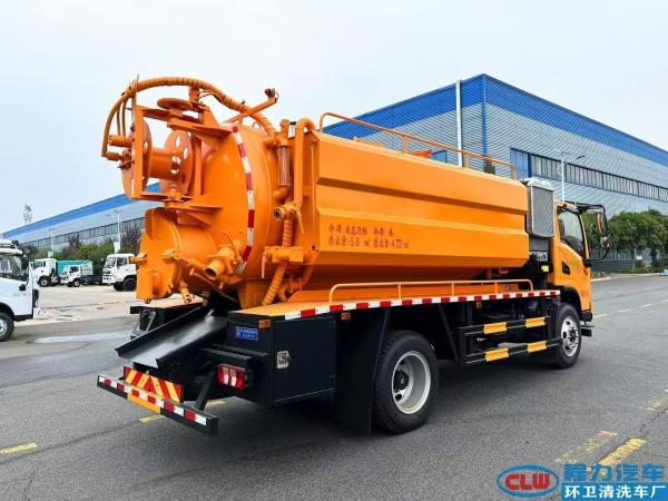 Shacman High Pressure Fecal Truck , Vacuum Sewer Suction Truck