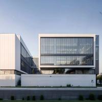 Edificios prefabricados de almacenamiento de metal de varios pisos Edificio de oficina moderno de acero