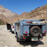 Camper híbrido para uso familiar Off Road Customizer Overland Travel Trailer