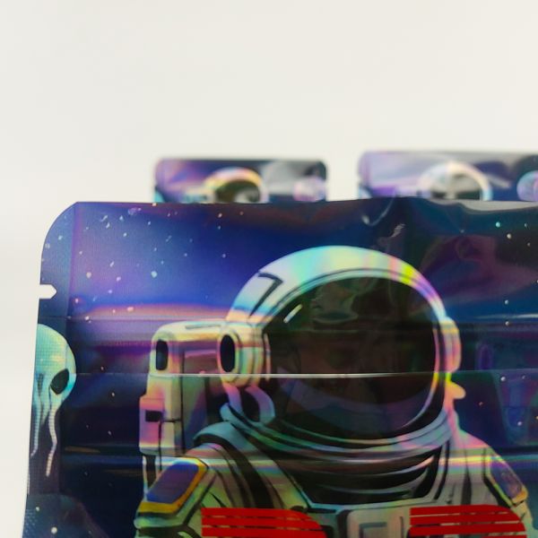 Custom 3.5g Holographic Mylar Bag MOQ 100 Digital Print Cartoon Resealable Snack Zipper Pouch