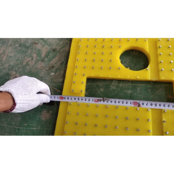 Polyurethane 30mm Thickness Rotary Table Anti Slip Mat Resistance To Corrosion