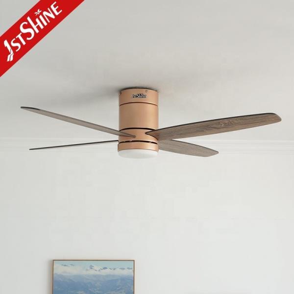 Low Profile 4 MDF Blades LED Ceiling Fan com controle inteligente e CCT 3000K/4500K/6000K