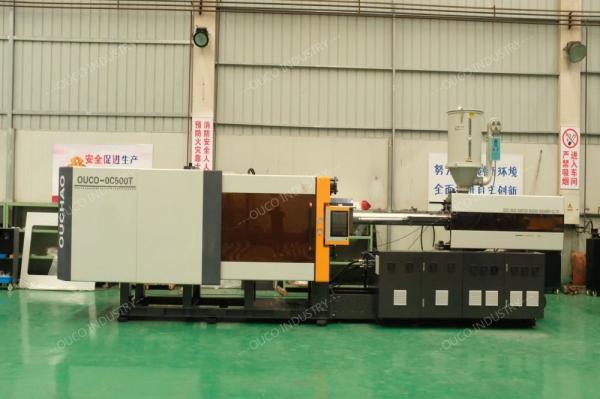 Clamping Force Screw Injection Molding Machine 500 Ton Injection Molding Machine