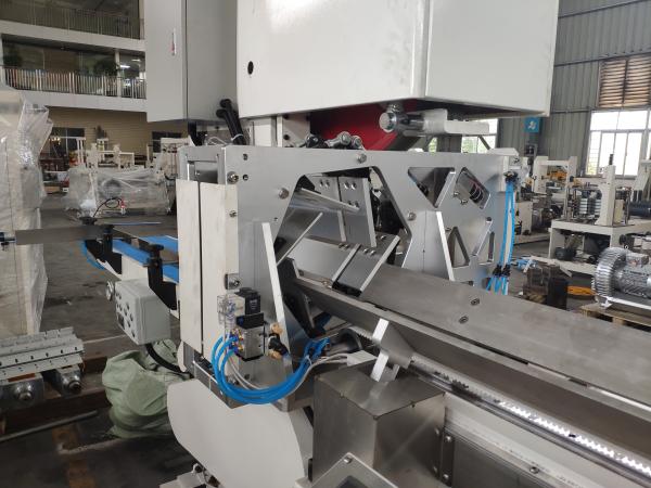 Máquina de corte de papel pequena do rolo do PLC da bobina, máquina da laminação do papel do inversor com cortador