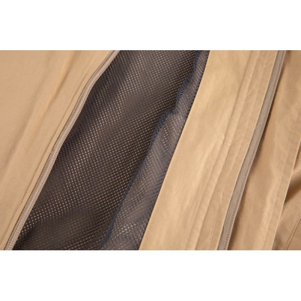 Lightweight Breathable Utility Jacket with Mesh Lining and Multi-Pocket Design