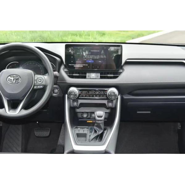 Control de velocidad ACC y posición de dirección del volante de la mano izquierda en el Toyota RAV4 2023
