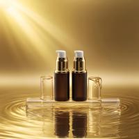 Bouteille de lotion en verre 15 ml Bouteille de sérum rouge foncé avec pompe d'or/argent brillante Lotion pour les yeux Bouteille pompe bouteille cosmétique OEM