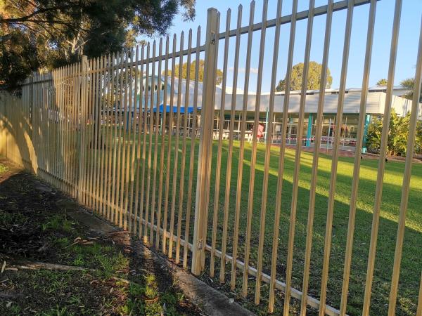 Powder Coated Tubular Aluminum Fence 1.8m Height
