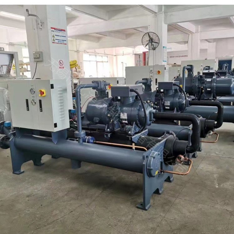 Touchscreen HMI Reciprocating Water Cooled Screw Chiller Plant Industrial Cooling Unit