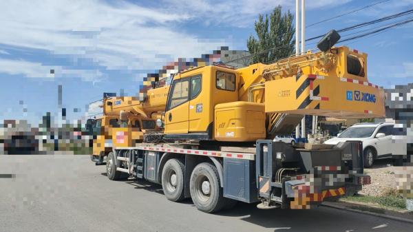 2020 XCMG Utilisé 25T plein camion hydraulique machines de levage de grue