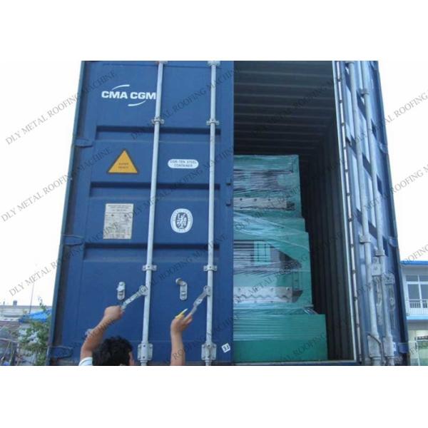 PLC гофрировал настилать крышу машина гидравлического инструментального металла машины 0.6mm вставая на сторону