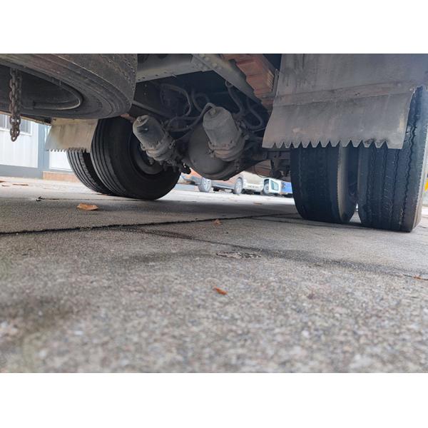 Diesel Euro 4 Autobus escolar aposentado Dongfeng 56 lugares Autobus escolar amarelo