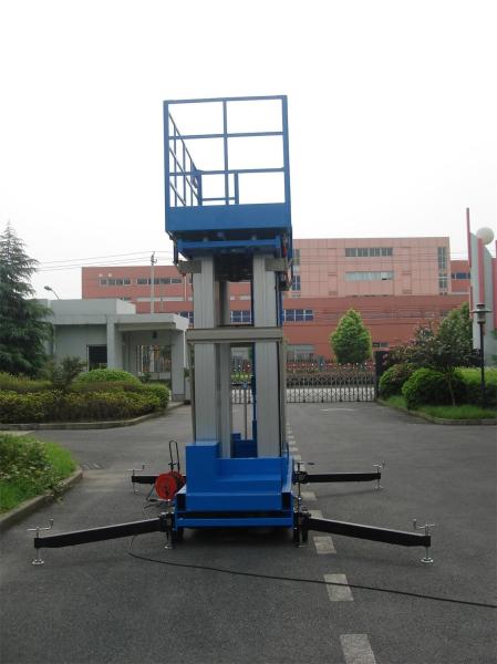 Four Mast Mobile Elevated Platform , 400kg Capacity Aerial Work Platform For Two Men