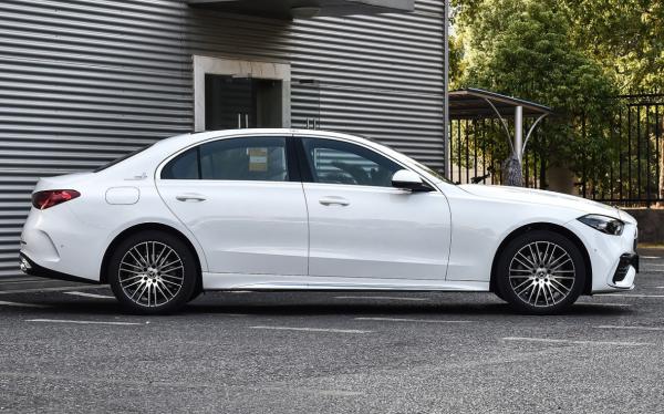 Mercedes Benz Classe C 2023 Mercedes Benz C260 Versão Esportiva 1.5T 204HP L4